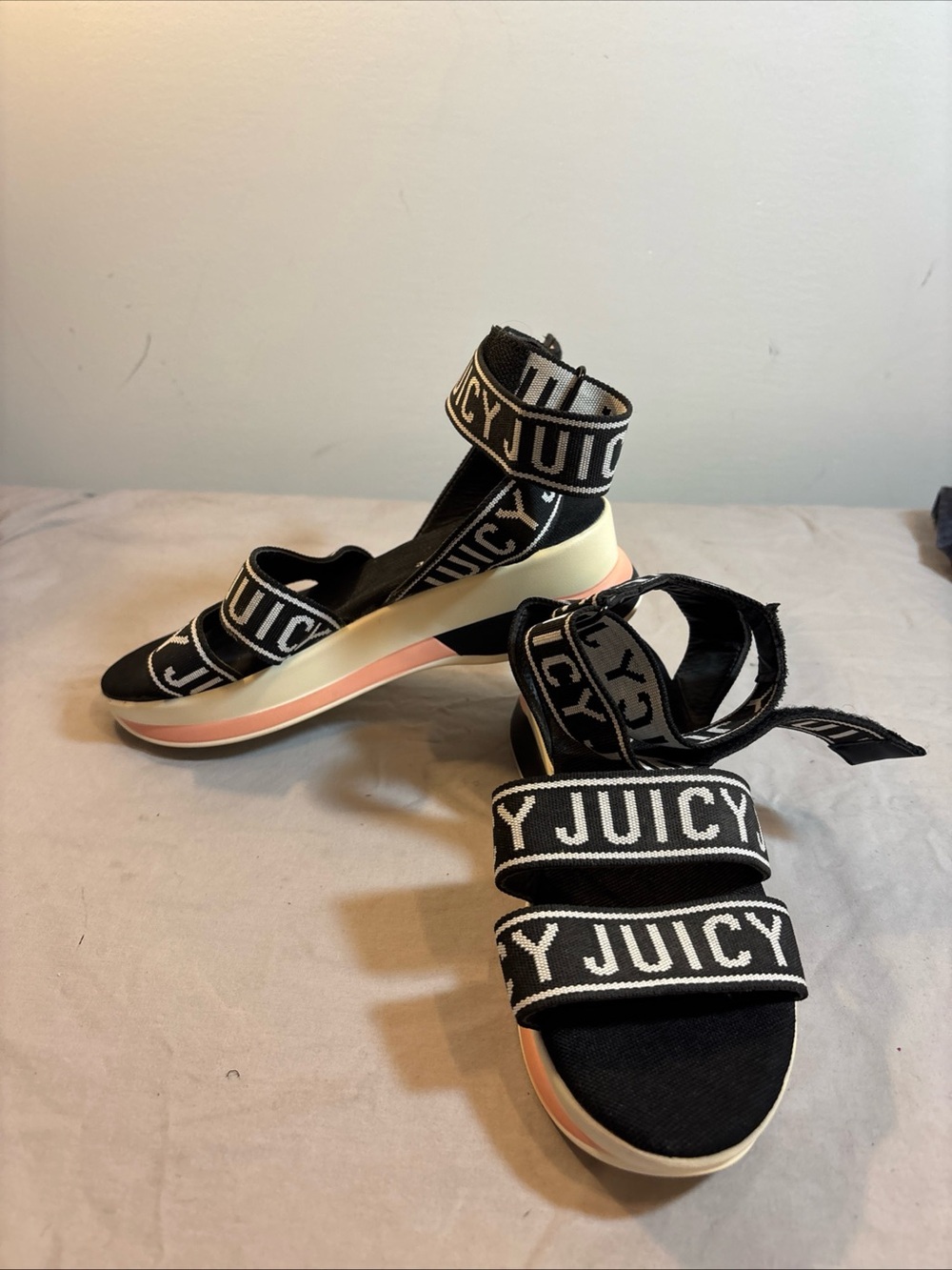 Juicy Couture Black and White Logo Strap Platform Sandals - Picture 7 of 9